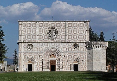 Santa Maria di Collemaggio