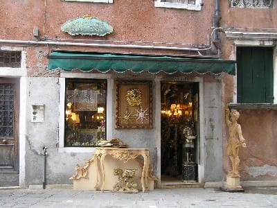 Antiguedades en Venecia