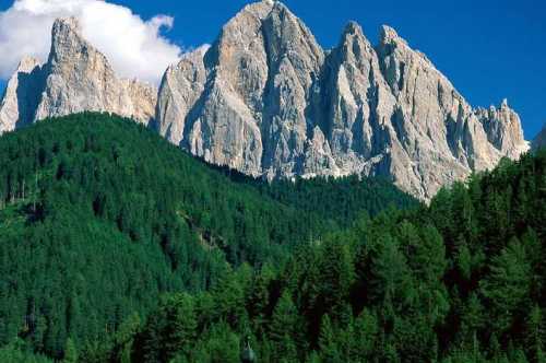 Los Dolomitas, turismo alpino