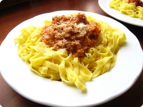 Tagliatelle a la boloñesa