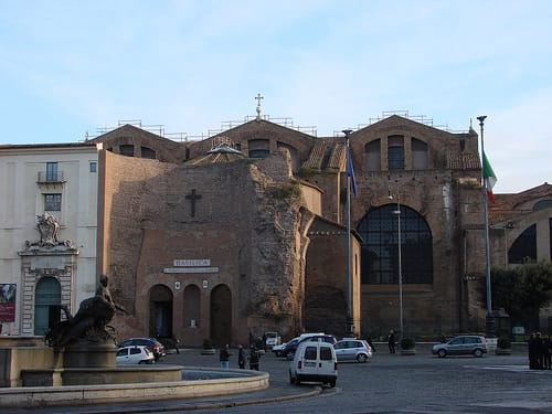 La basílica de Santa María de los Ángeles La basílica de Santa María de los Ángeles