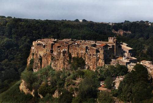 Visitar el pueblo de Calcata Visitar el pueblo de Calcata