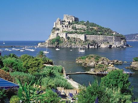 Ischia. Aguas termales, mitos y mucha tranquilidad